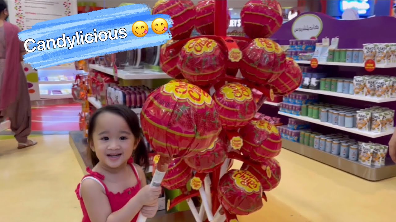 Let’s have a walk at Candylicious in dubai mall