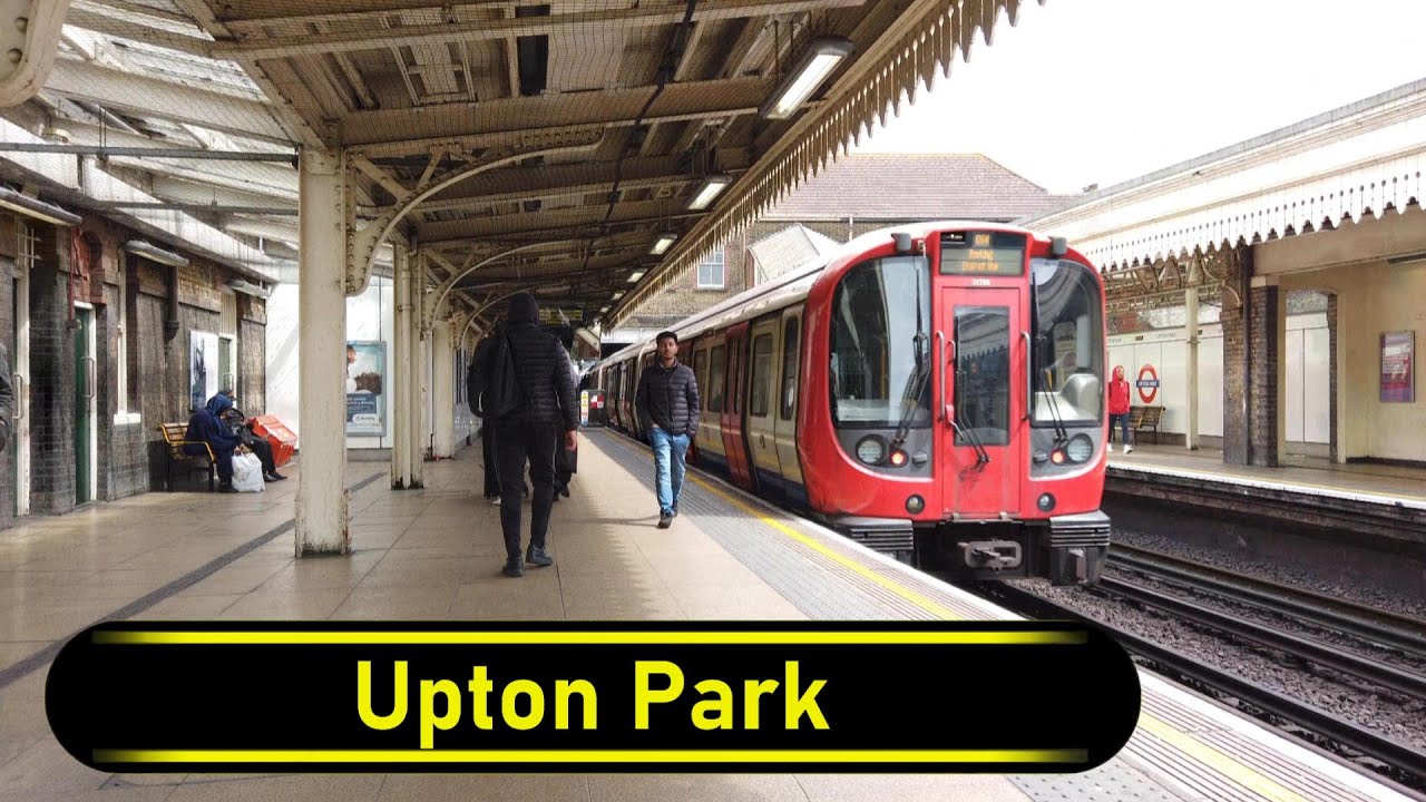 Tube Station Upton Park - London 🇬🇧 - Walkthrough 🚶