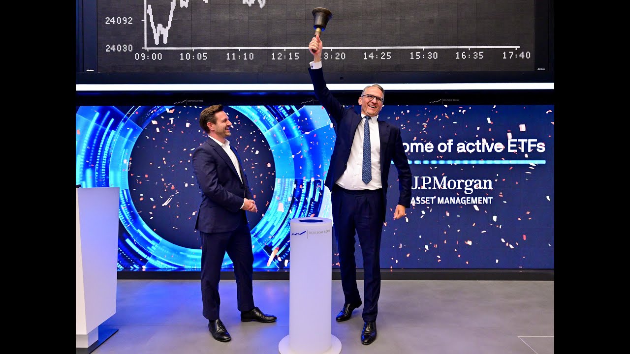 J.P. Morgan Asset Management rang the bell at the Frankfurt Stock Exchange on August 26