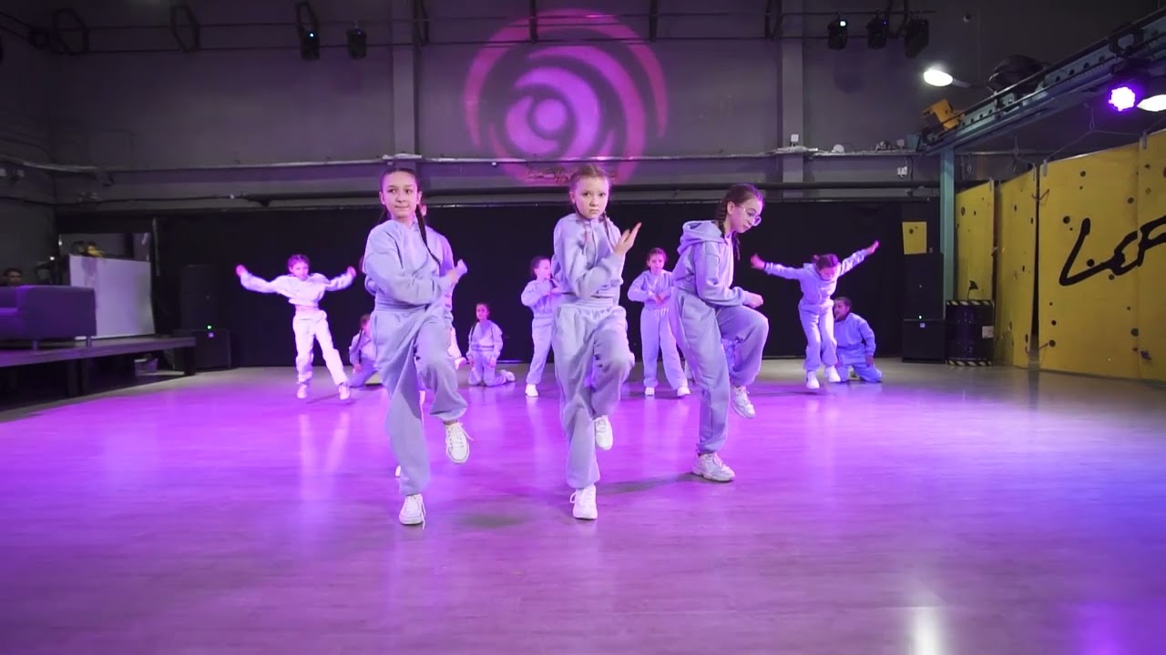 Basic Sztos Formacja Hip Hop. Choreo Sylwia Nieradka