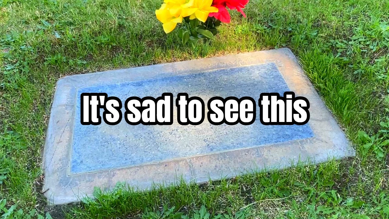 You won't believe who this famous grave belongs to!
