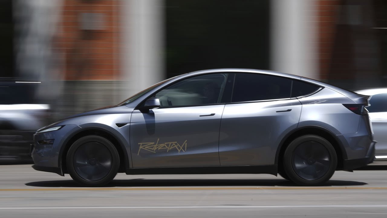 Tesla robotaxis: California regulators say company doesn't have AV permit for Bay Area launch
