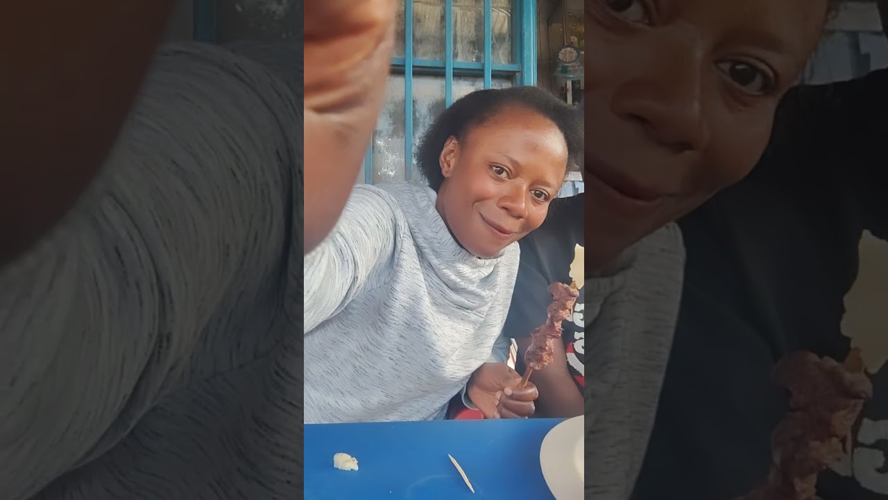 Having supper with my brother🤩