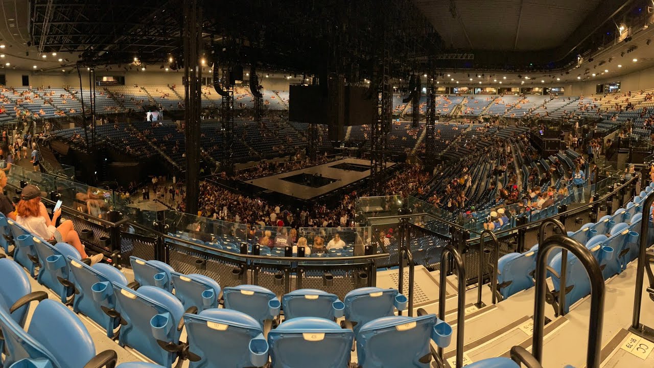 Billie Eilish Full Concert (+Ashnikko opening show) Melbourne Night 4 (8 Mar 2025)