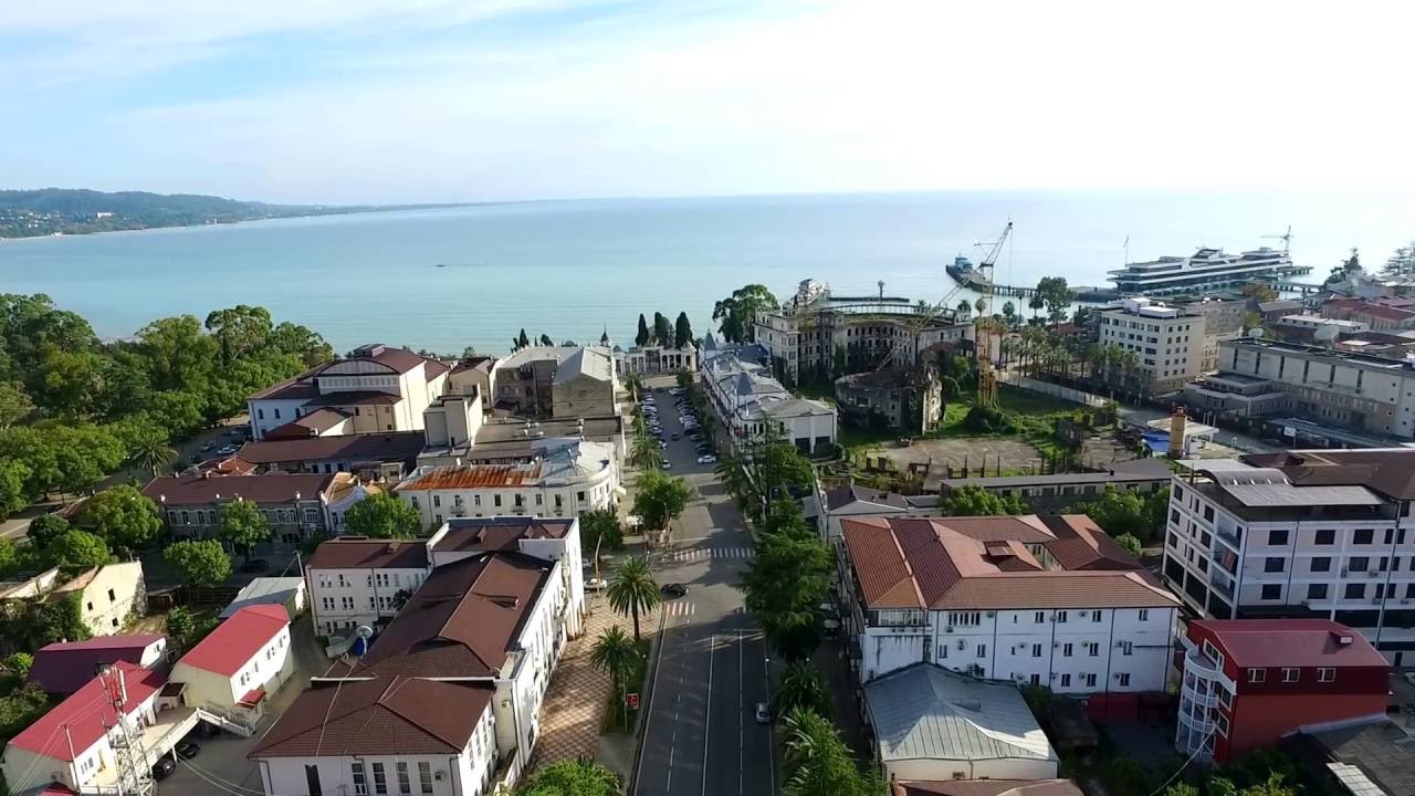 Центральная улица Сухума