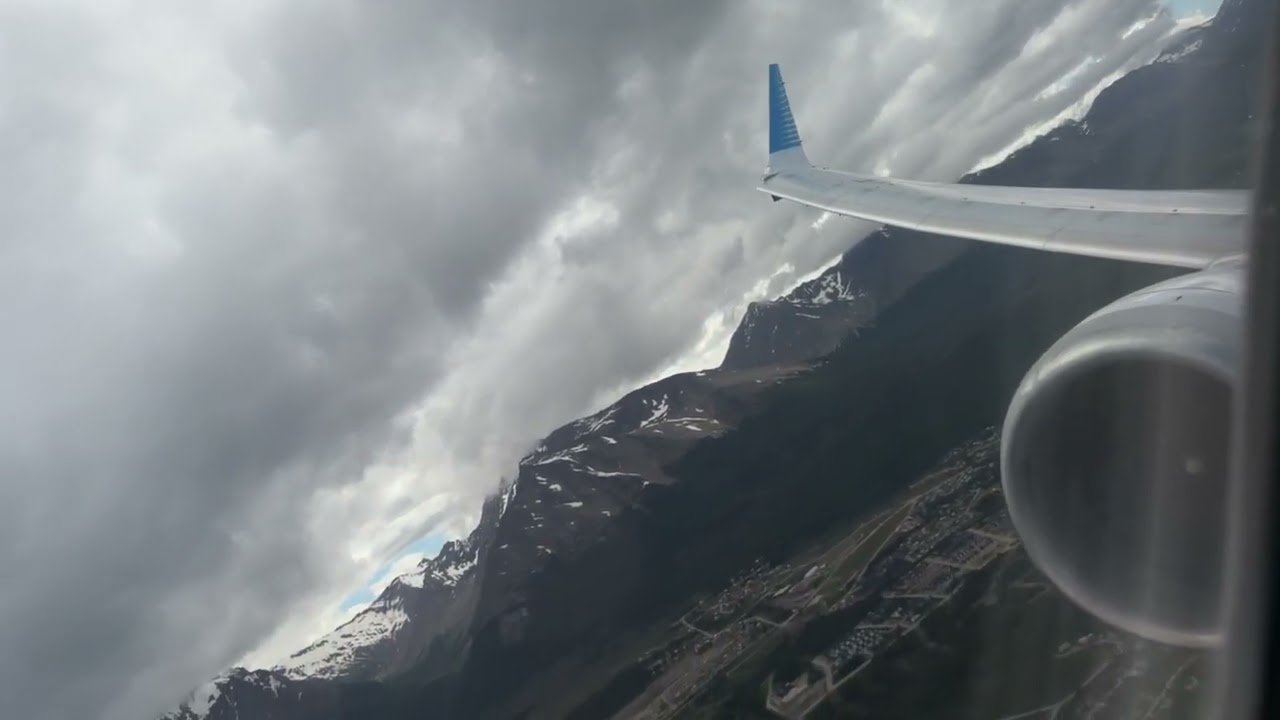 AR1875 Aerolineas Argentinas 737 Max 8 LV-GVE 4K USH-AEP Ushuaia - Buenos Aires. Beautiful take off