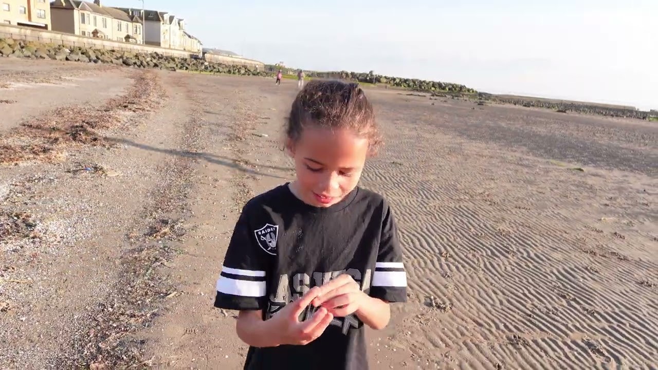 Walking Along Beautiful Saltcoats Beach | Family Holiday Vlog