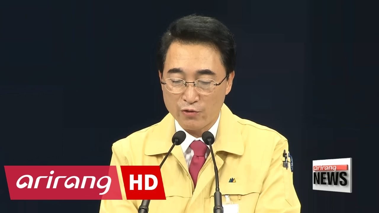 President Moon orders publication of White Paper on tainted-eggs scare