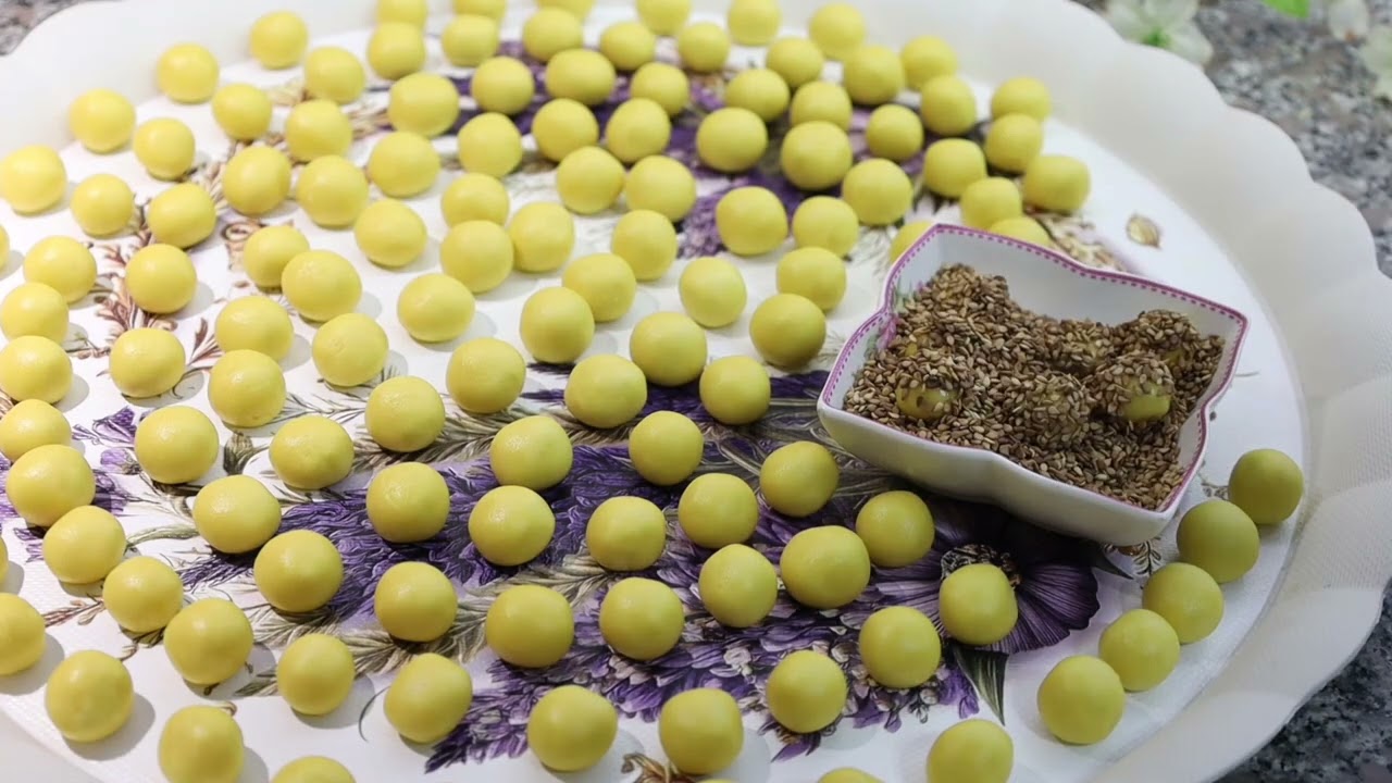 همسرم هر یک دانه ایی که خورد کلی تشکر کرد و گفت به به چقدر خوشمزه است😋👌