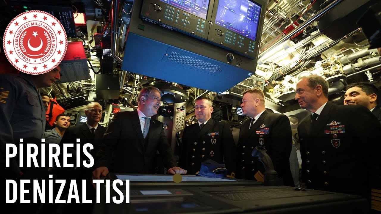Millî Savunma Bakanı Hulusi Akar, Yapımı Devam Eden PİRİREİS Denizaltısında İncelemelerde Bulundu