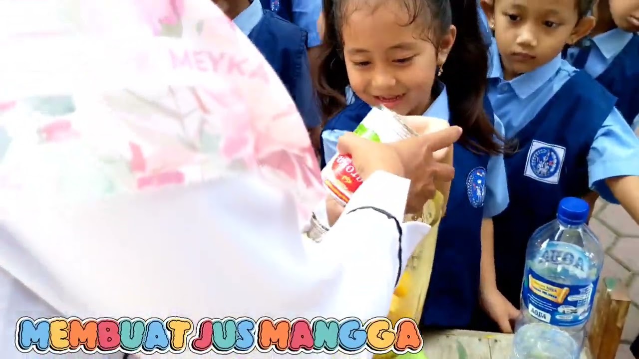 TEMA : TANAMAN BUAH ... SUB TEMA : BUAH MANGGA .. KEGIATAN : MEMBUAT JUS MANGGA .. 🥭🥭🥭