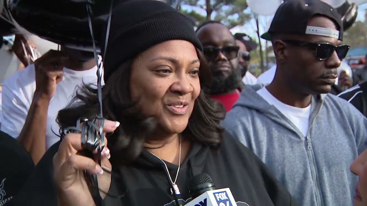 The Rosewood community remembers DJ Michael Watts￼ with a balloon release 