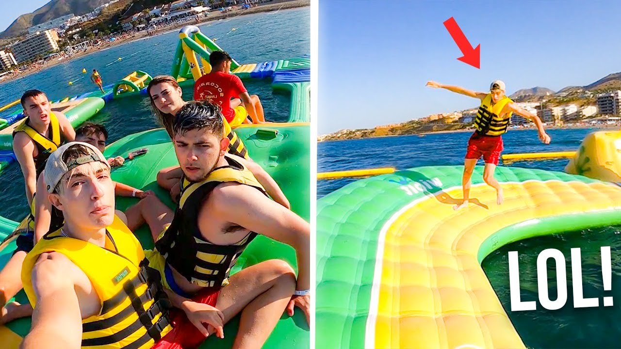 CIRCUITO EXTREMO EN MITAD DEL MAR EN UN PARQUE DE COLCHONETAS!