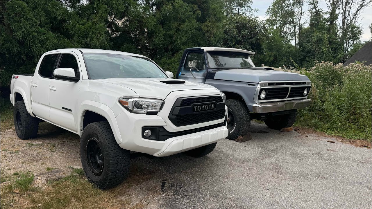 3rd Gen Toyota Tacoma High Mileage Honest Review (220,000 miles!) Is it as good as a 2nd gen?