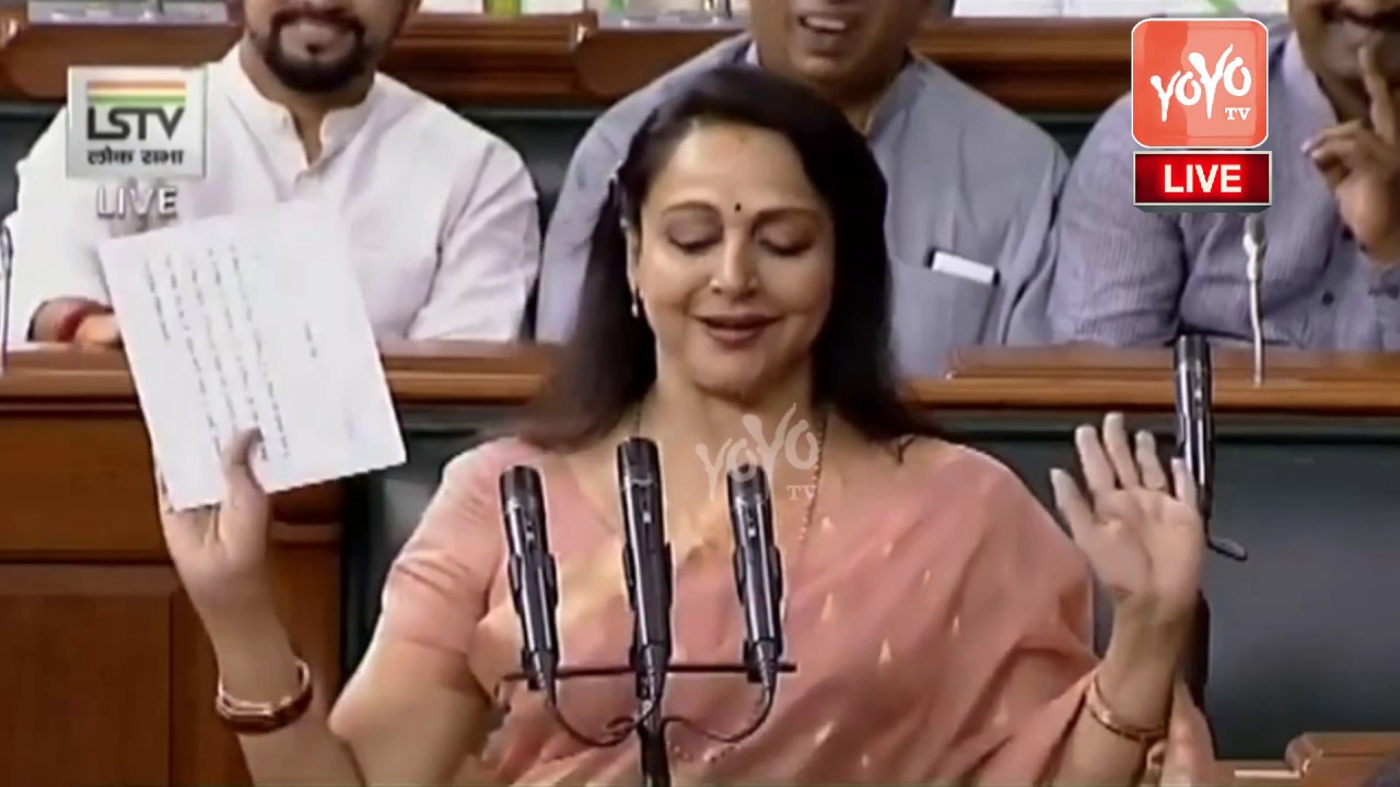 Actress Hema Malini Takes Oath As Member Of The 17th Lok Sabha | PM Modi | Mathura MP| Uttar Pradesh