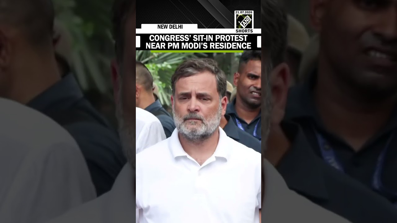 Rahul Gandhi, Priyanka, Congress MPs hold protest at Lok Kalyan Marg demanding PM Modi&rsquo;s resignation