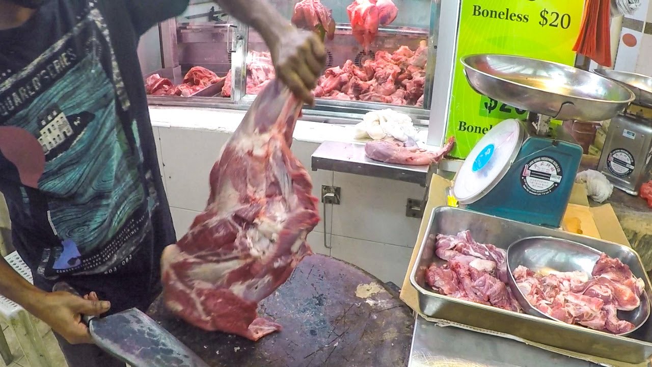 Singapore Tekka Wet Market. Cutting Skills. Street Food from India