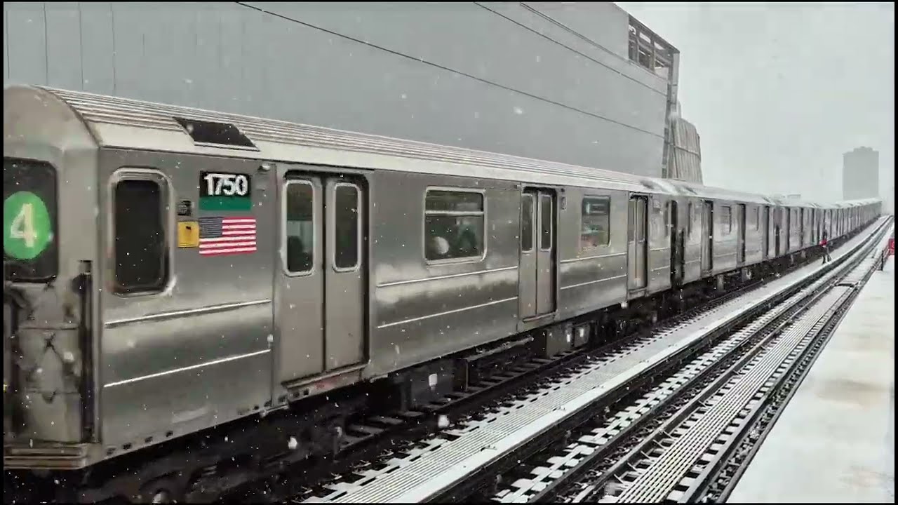 MTA: R142 and R62A 4 trains at 161 St-Yankee Stadium 