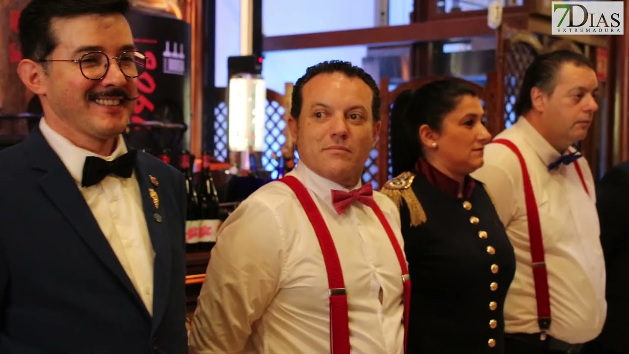 ASÍ HA SIDO LA INAUGURACIÓN DE LAS TRES CAMPANAS EN BADAJOZ