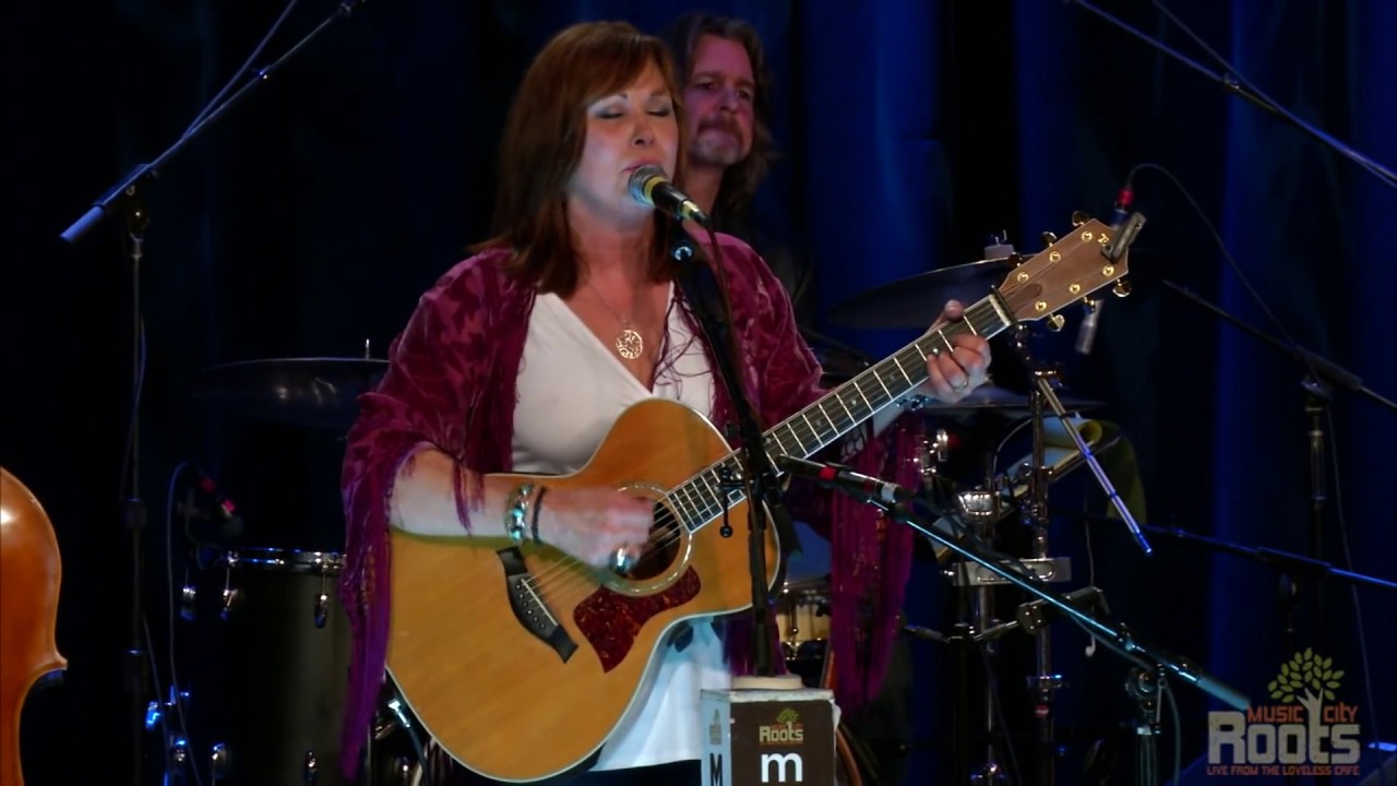 Suzy Bogguss 