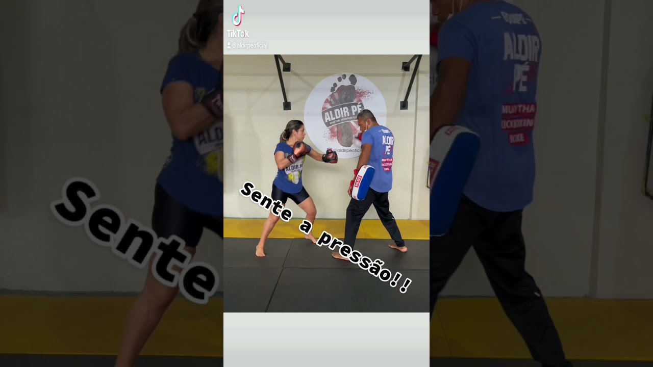 SENTE A PRESS&Atilde;O! #kickboxing #lutas #muaythai #aldirpeoficial #guerreira #iniciante #boxe