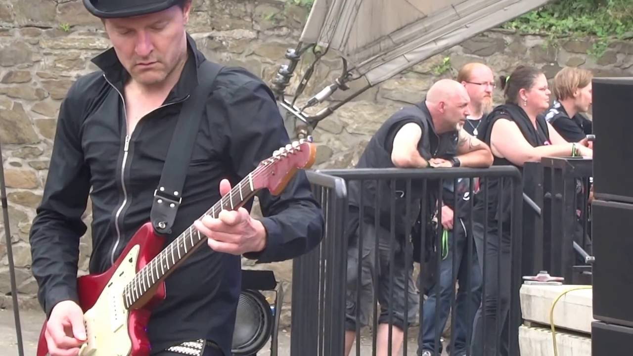 D-A-D - Sleeping My Day Away, 2016 live, Rockfels