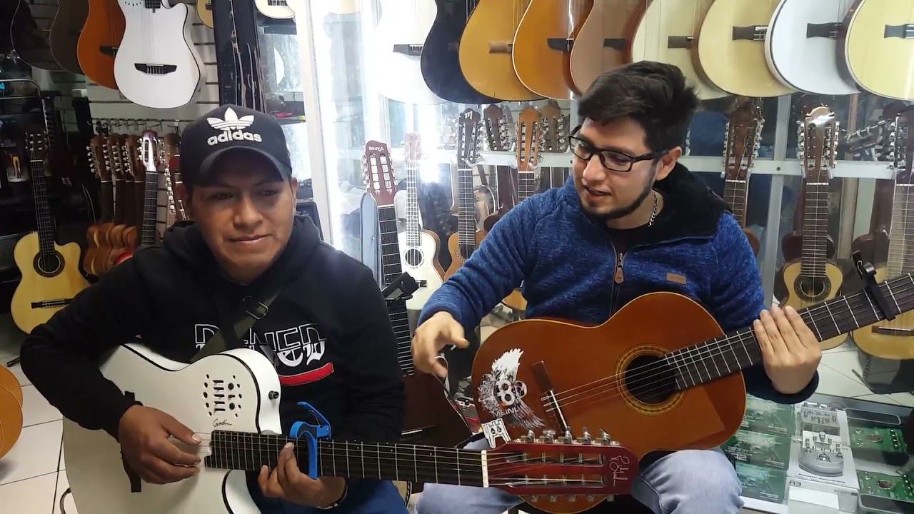Anthony Iskaya / Dany Huamaní Dúo guitarra y requinto
