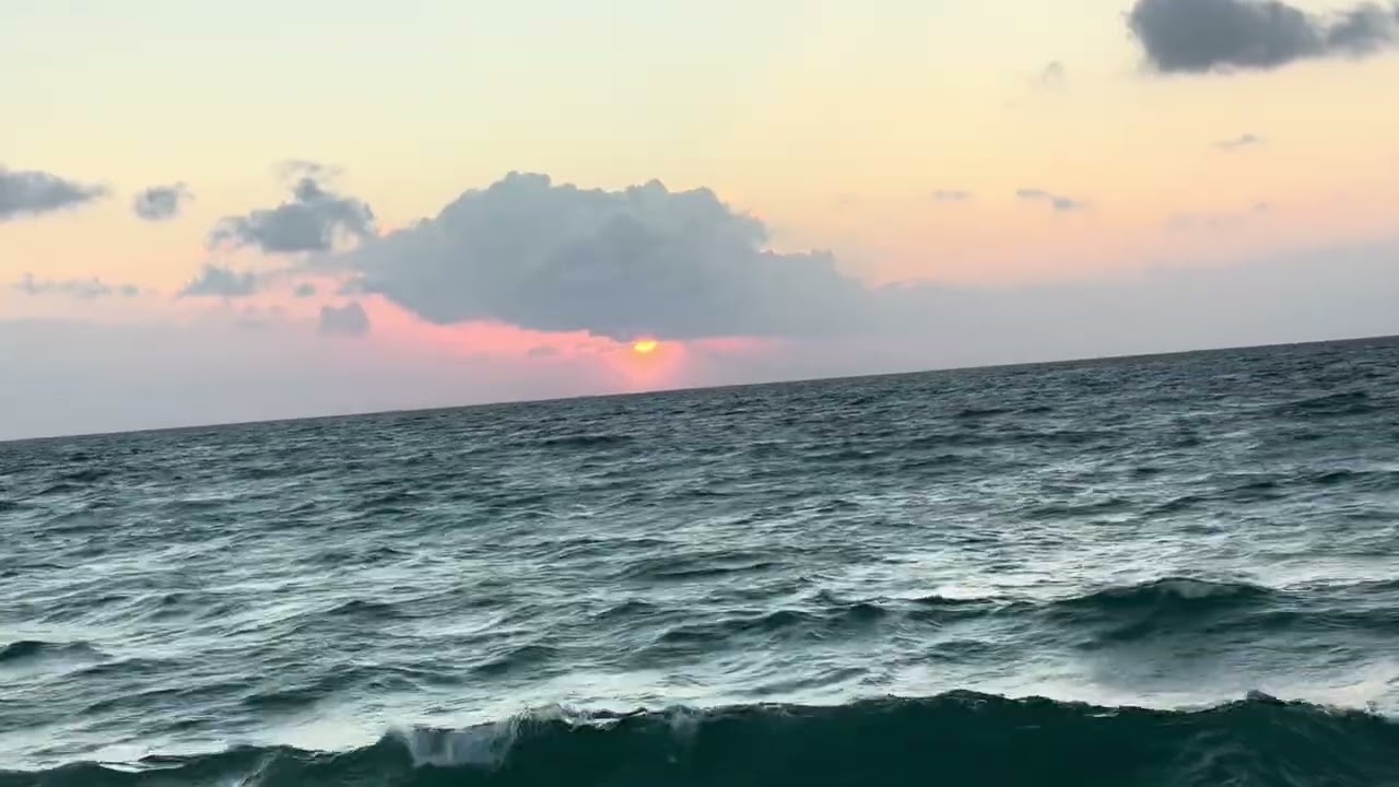 Sunrise at Atlantic Ocean in Mexico 😍😍😍😍