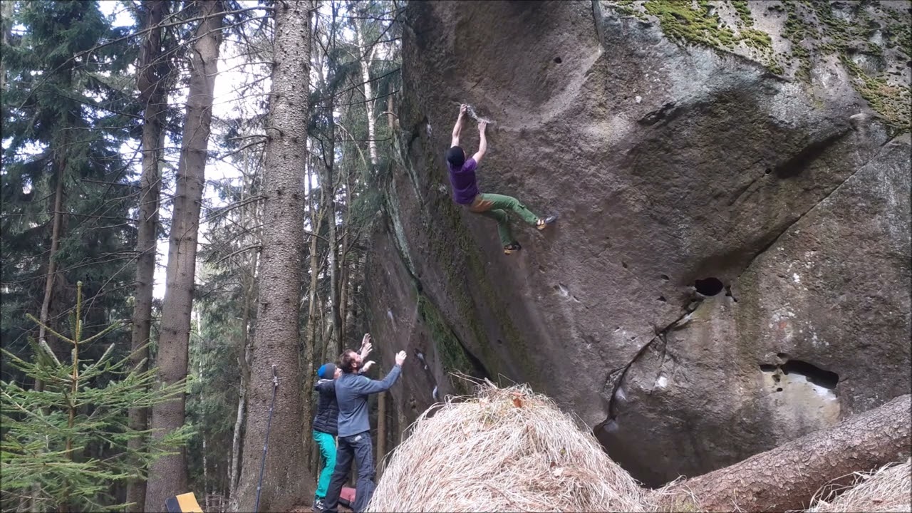 Bouldering Bor - Zlatý Drak