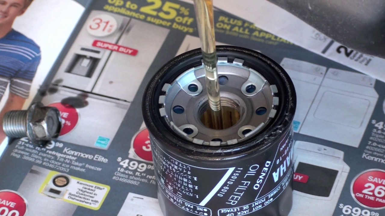 Changing Oil on a Yamaha V-Star 1100