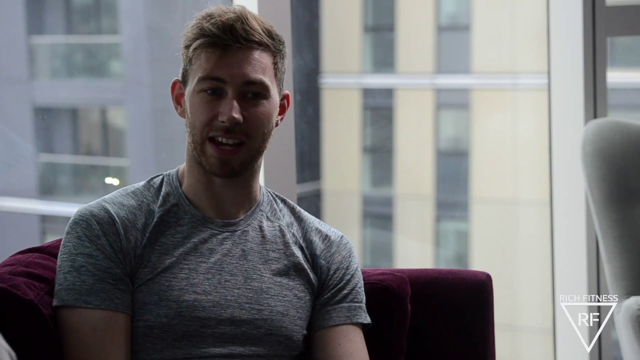 ANDY COURT | YOGA FOR SCOLIOSIS