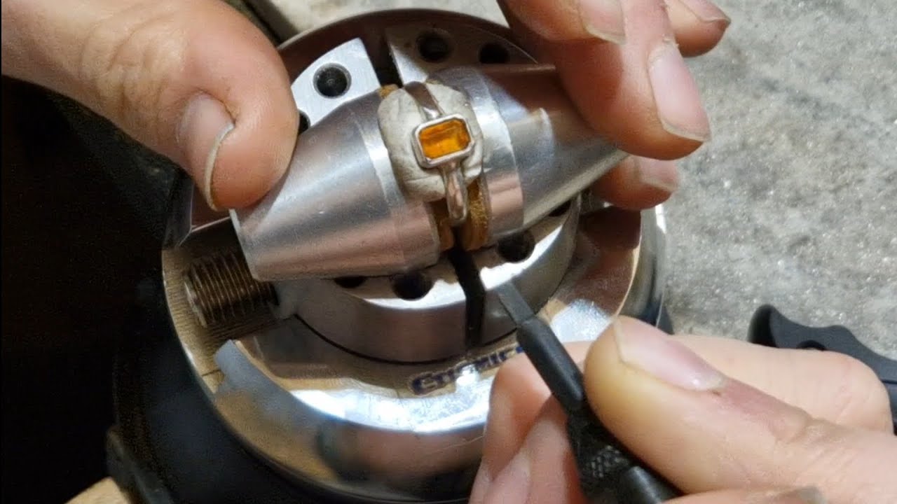 Making a silver ring with an emerald cut citrine stone