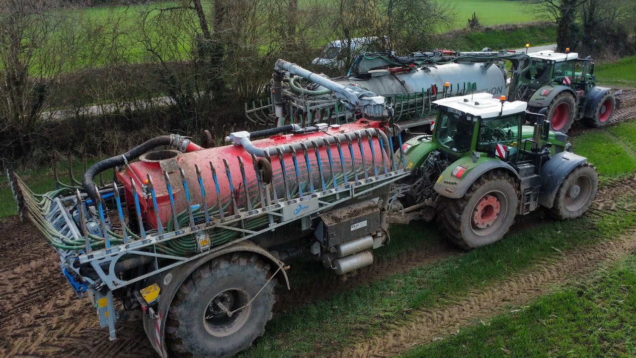 🇫🇷 KUMM KTR 16 & Bomech à l’Epandage sur céréales 😲- SARL Agri Services (56)