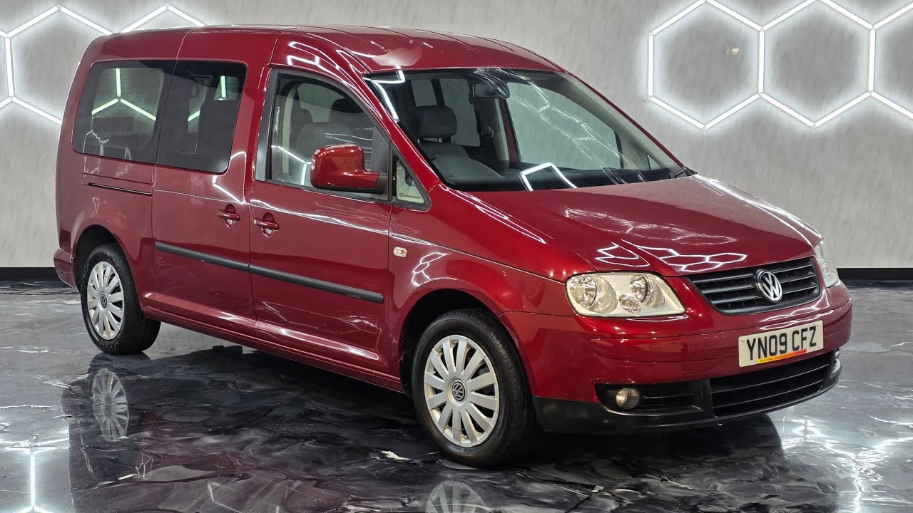 Volkswagen Caddy 1.9L дизель YN09 CFZ 2009 года выпуска