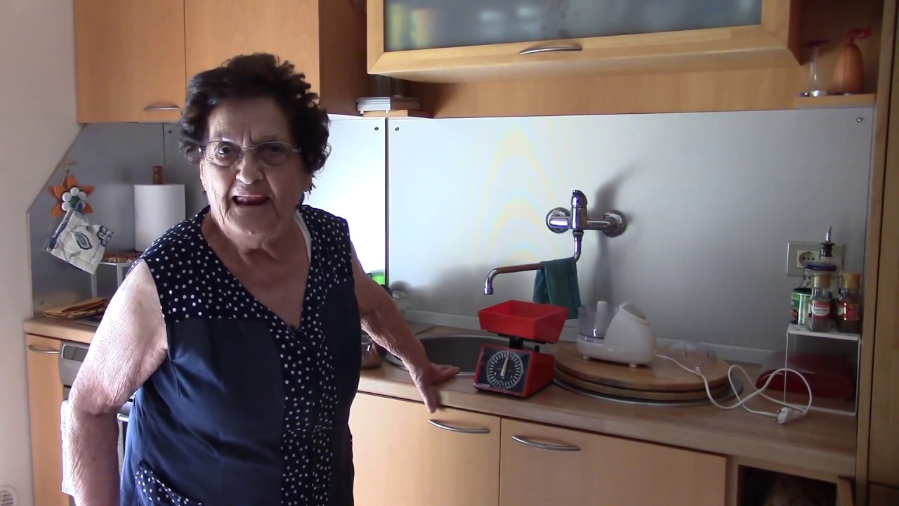 Latte di mandorla della nonna