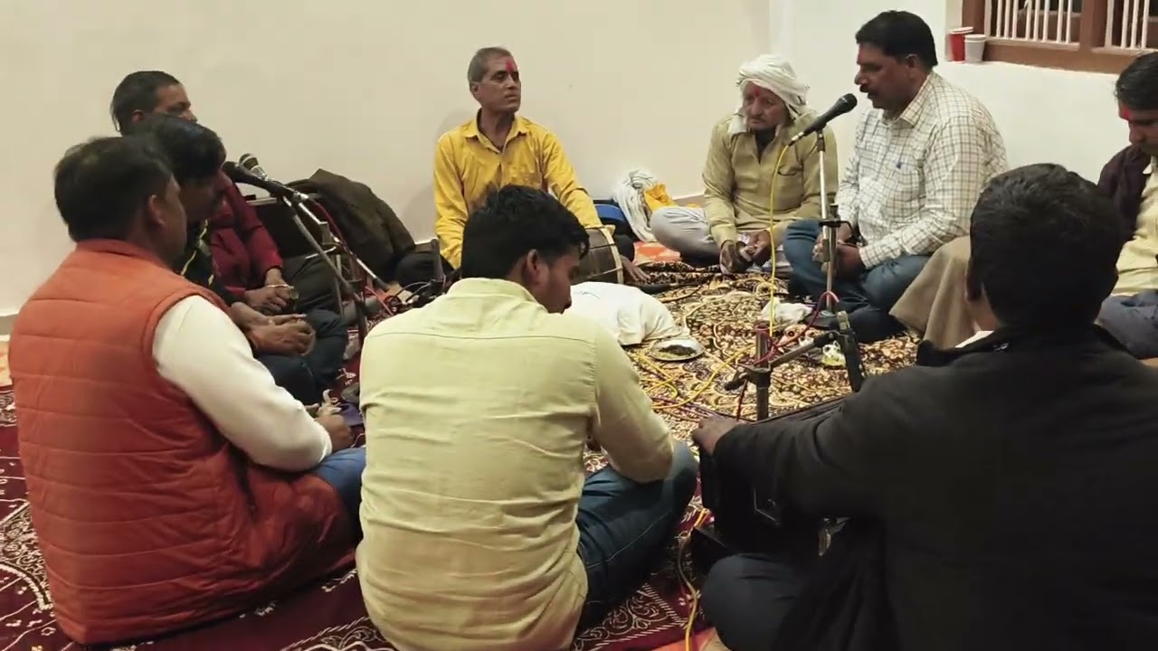 तब रसियाय बयन हम बोलत 