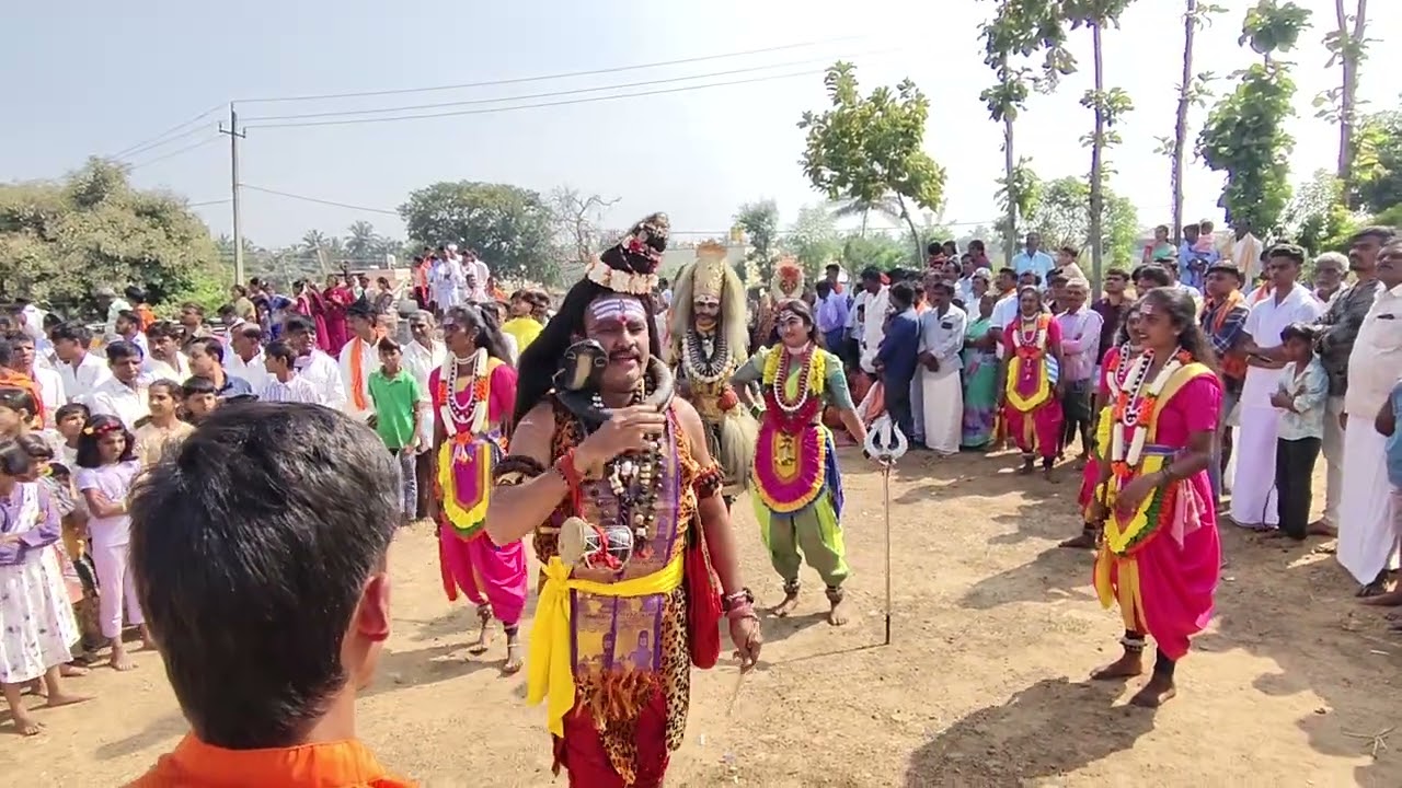 ಕಾಲ್ಕೆರೆ ಕಾರ್ಯಕ್ರಮ ದಲ್ಲಿ ನಮ್ಮ ಮಹಿಮಾ ಶರಣ್ಯ ಬಸ್ಸಪ್ಪ ನವರ ಮೆರವಣಿಗೆ ಯಲ್ಲಿ ನಮ್ಮ ತಂಡ 9535278702 