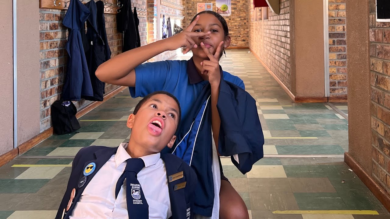 Teachers Throwback Video - What do you remember from this photo?