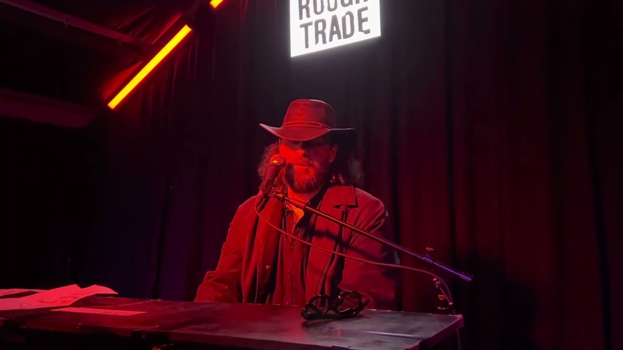 BC Camplight ‘NEW TRACK - Kicking Up A Fuss' live @RoughTradeStores 14/05/23