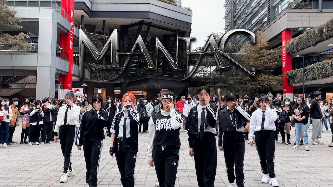 [KPOP IN PUBLIC CHALLENGE] Stray Kids 