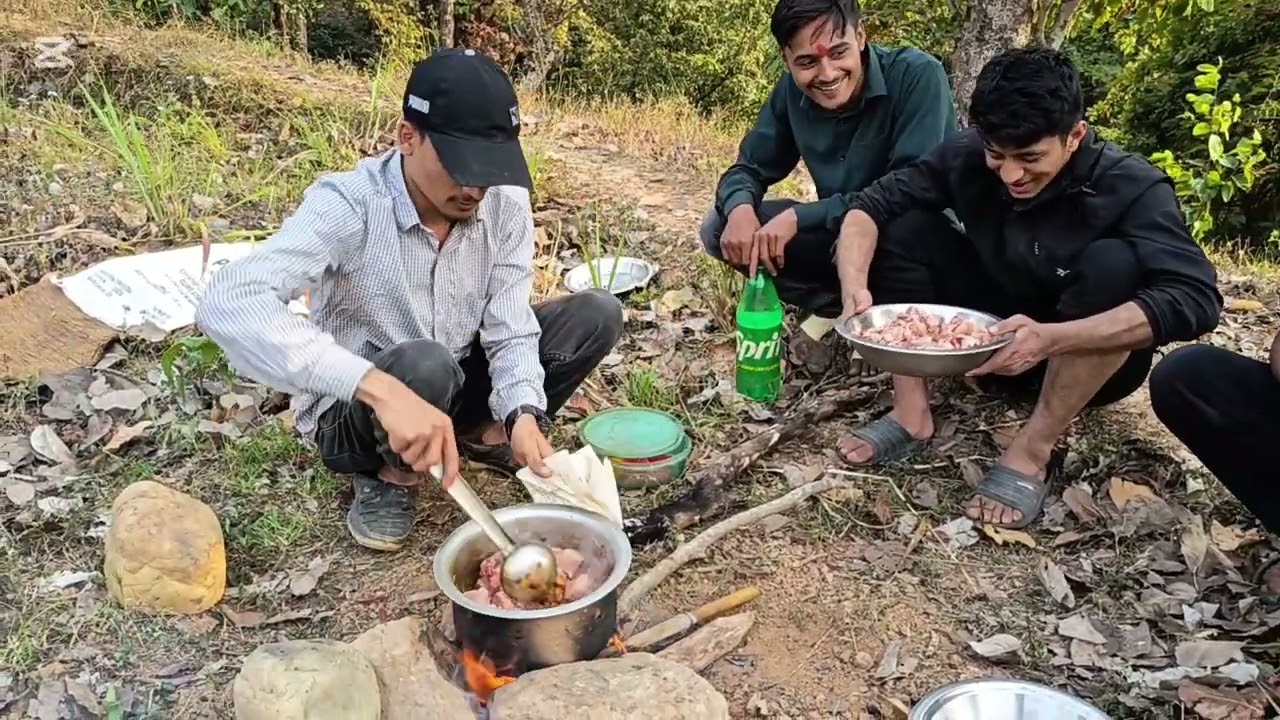 साथीहरूसँगको रमाइलो क्षण ❤️🌹💖#viralvideo #youtubeshorts #enjoy 