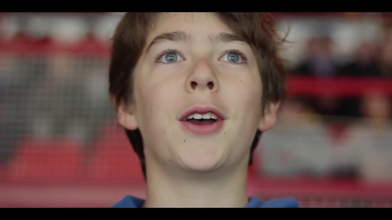 AU COEUR DE LA GLACE - Diables Rouges Promotion 2013 (HD)