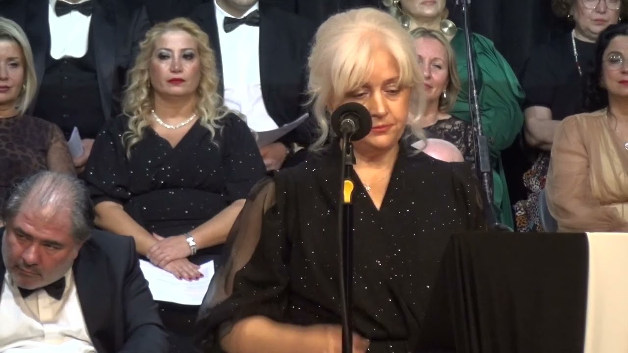 İŞTE GİDİYORUM ÇEŞM'İ SİYAHIM - Yasemin Pekdemir 