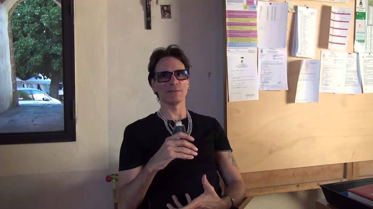 Steve Vai Talks About 