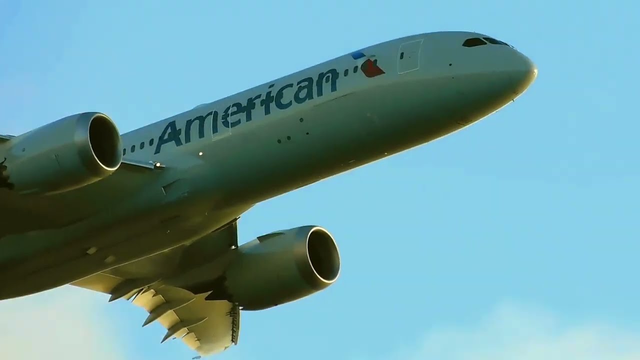Sunset Heavies out of Heathrow Airport