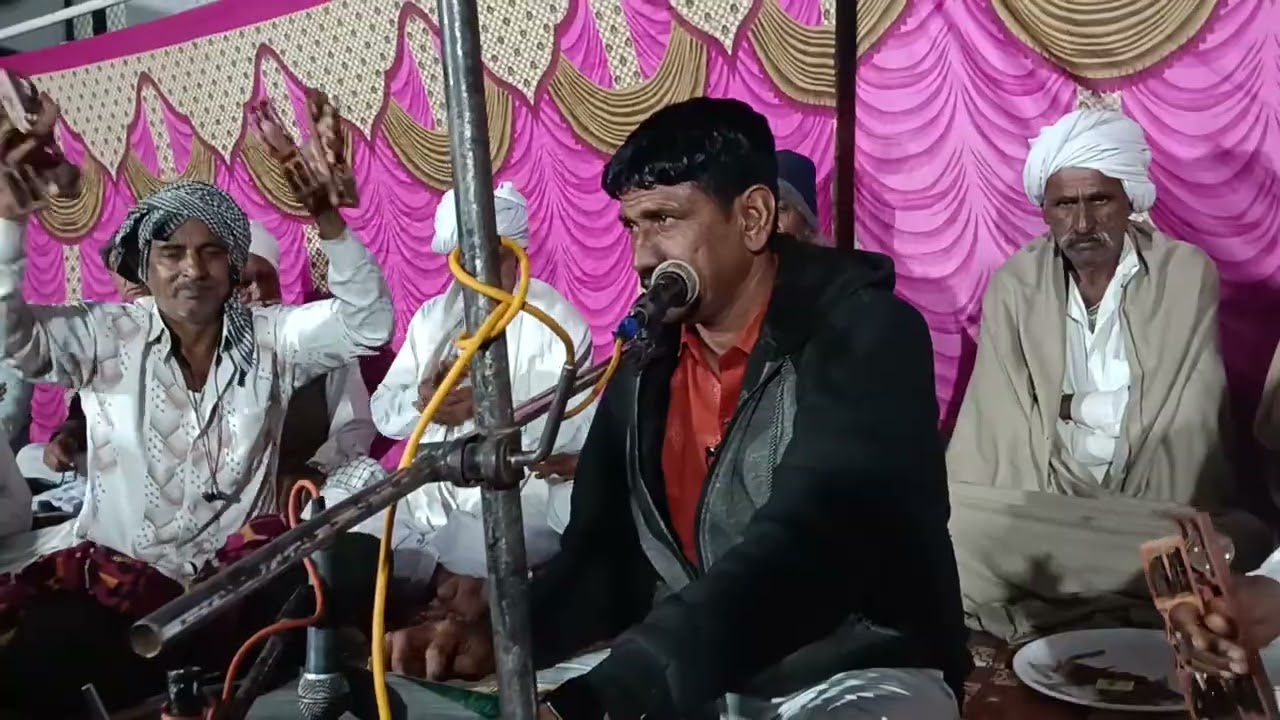 નાઈ નરોત્તમ ભાઈ ઘરે ભજન કોમલપુર 