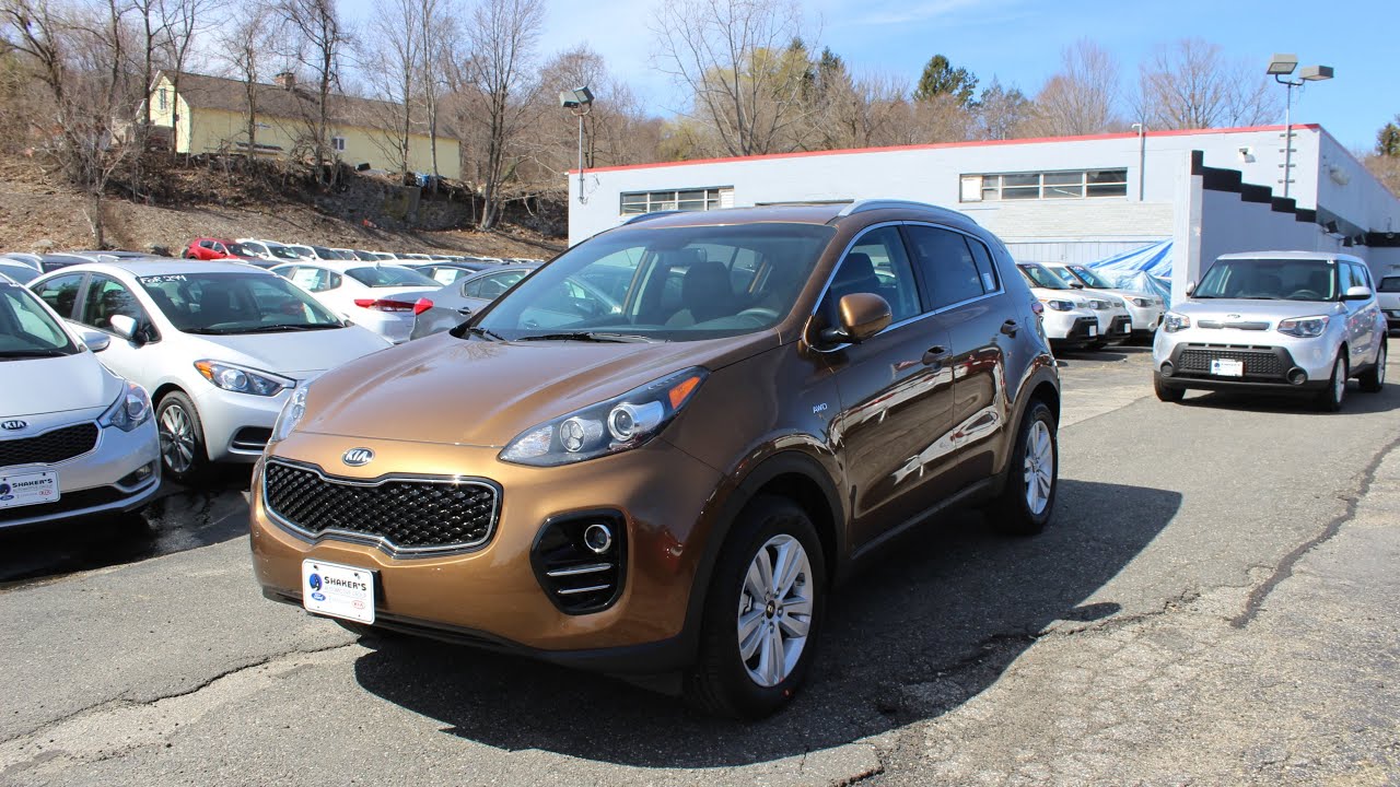 2017 Kia Sportage LX: In-Depth Review and Start-Up
