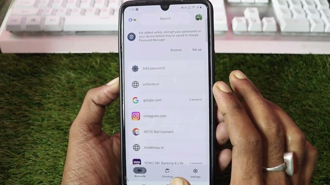Instagram password pata kare 