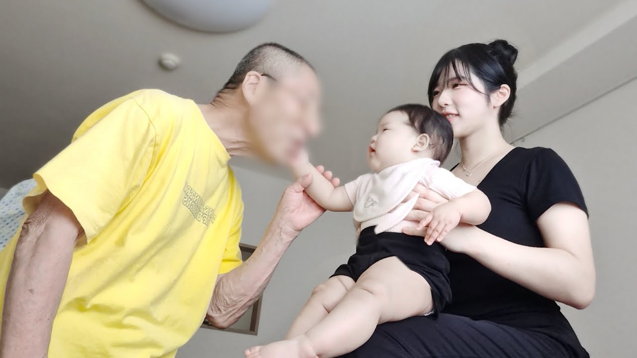 무뚝뚝하시던 아버지가 손녀에겐 애교쟁이가 되어 놀란 일본인아내..