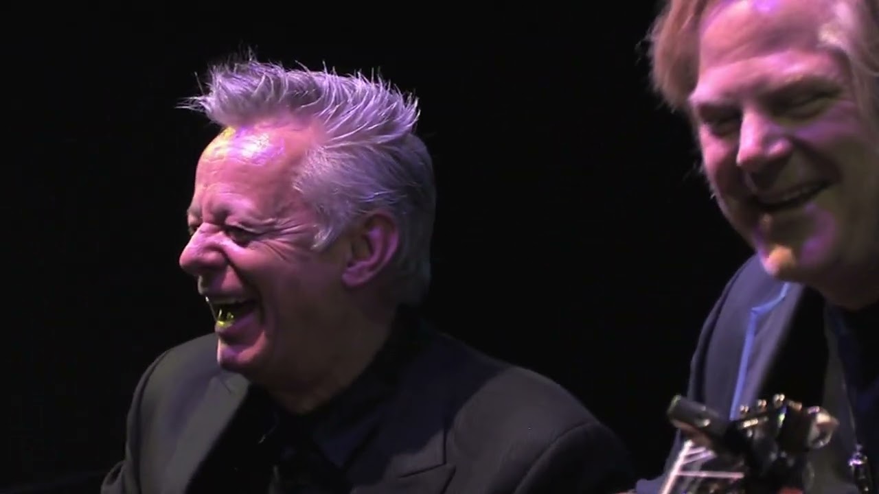 Tommy Emmanuel – I’ll See You In My Dreams con John Jorgenson (2012)